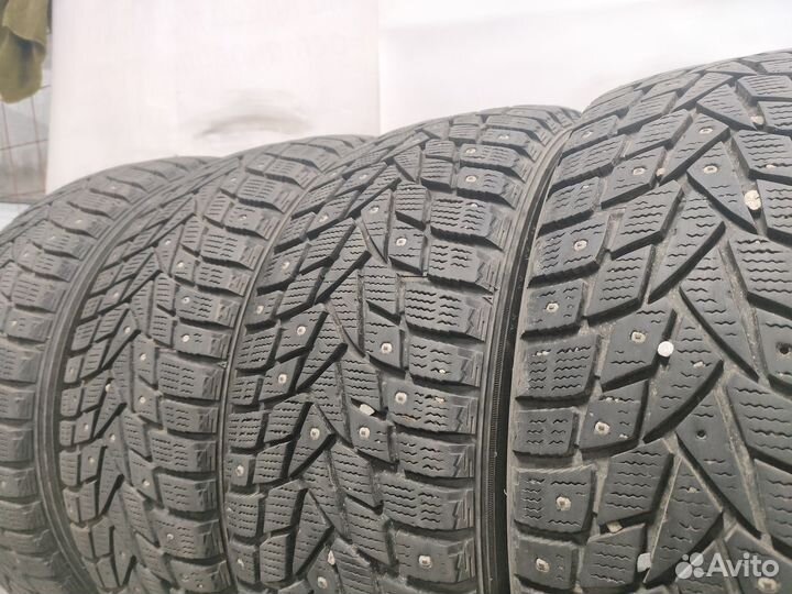 Dunlop SP Winter Ice 02 205/55 R16 94T