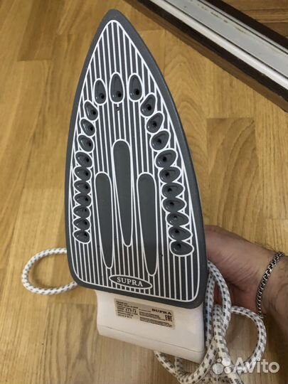 Утюг Supra IS 0500P