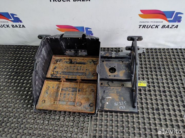 Ящик акб Daf XF106