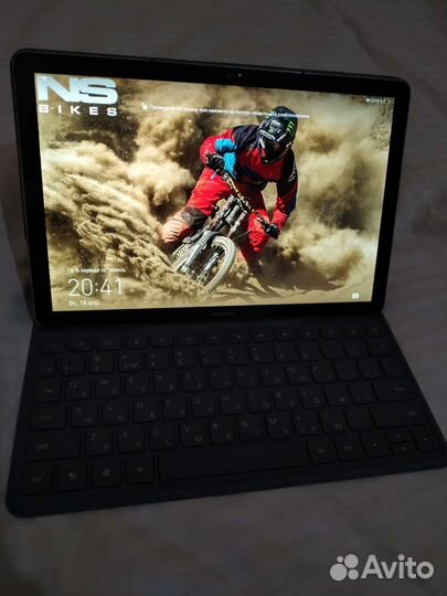Huawei mediapad m6 10.8