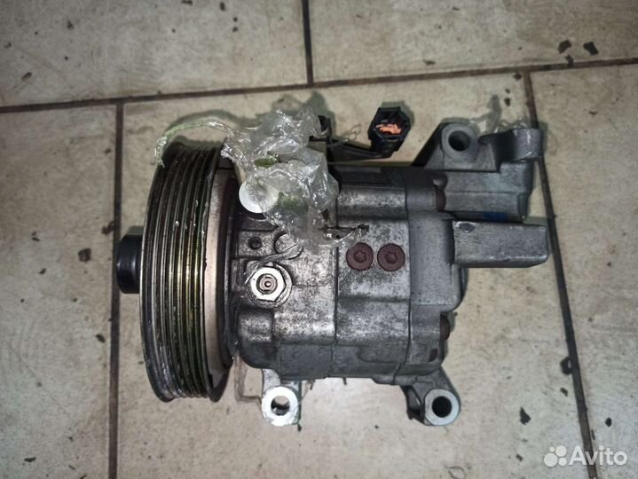 Компрессор кондиционера Nissan qg15