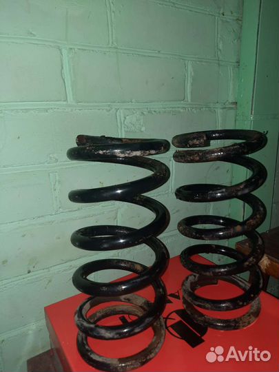 Пружины усиленные от Hyundai Santa Fe 2002