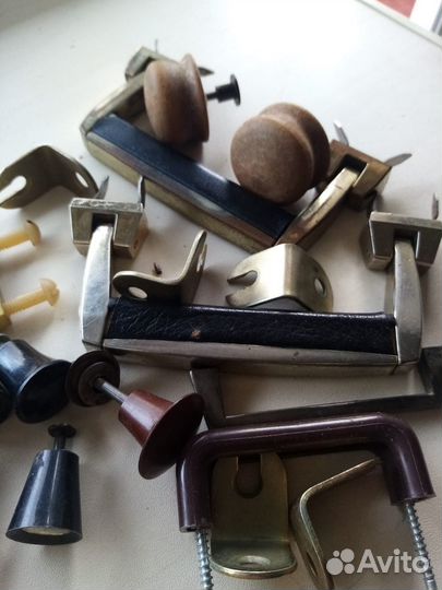 Мебельнвя фурнитура