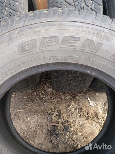 Toyo Open Country A/T 245/65 R17