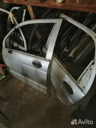 Продам двери на дэу матиз