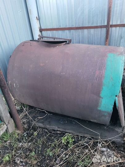 Бочка емкость