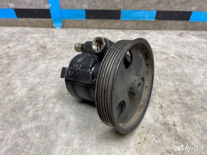 Насос гидроусилителя Renault Logan 1.4 K7J710 2007