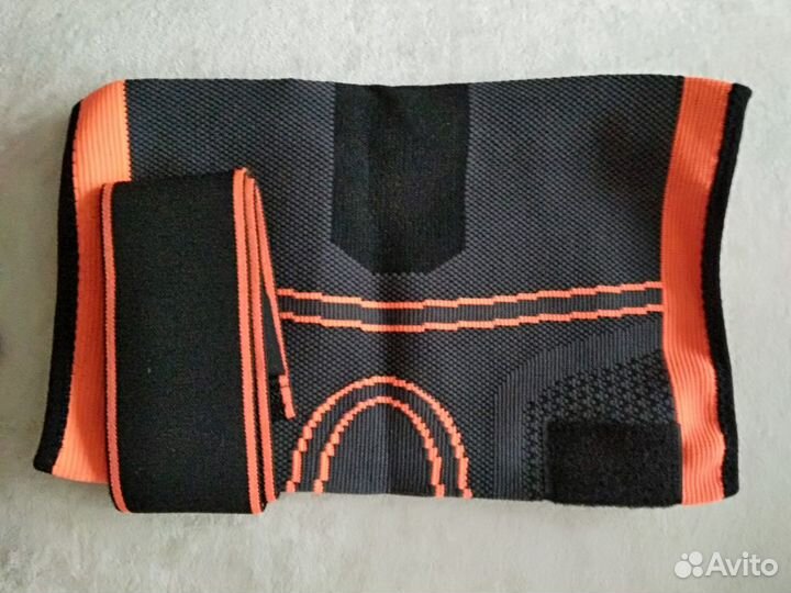 Бандаж на колено. Новый