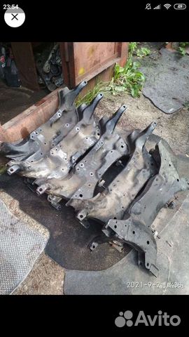 Подрамник Мицубиси Лансер 9