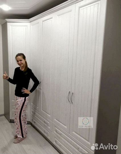 Шкаф в детскую