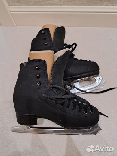 Фигурные коньки risport excellence