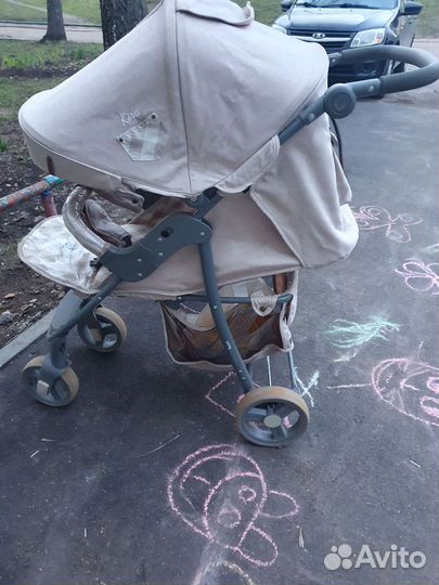 Прогулочная коляска