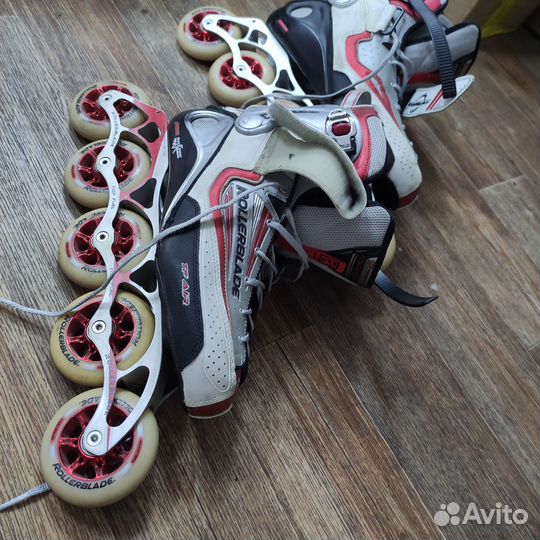 Роликовые коньки Rollerblade пятиколесные, 44 разм