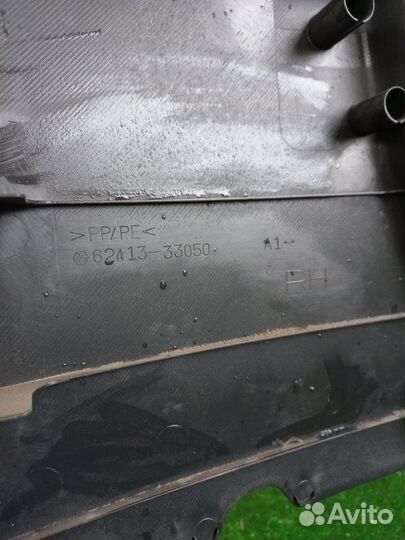 Обшивка стойки правая Toyota Camry ACV30 2azfe