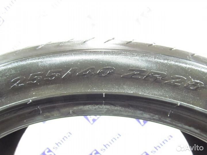 Pirelli P Zero 255/40 R20 92N