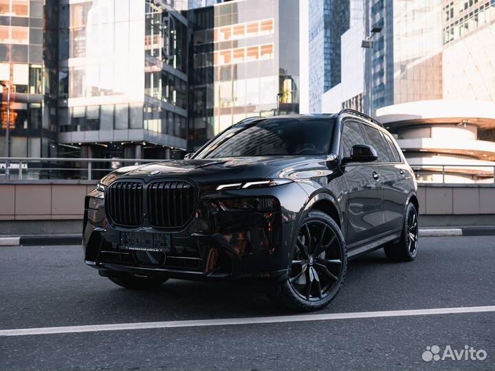 BMW X7 3.0 AT, 2023, 6 900 км