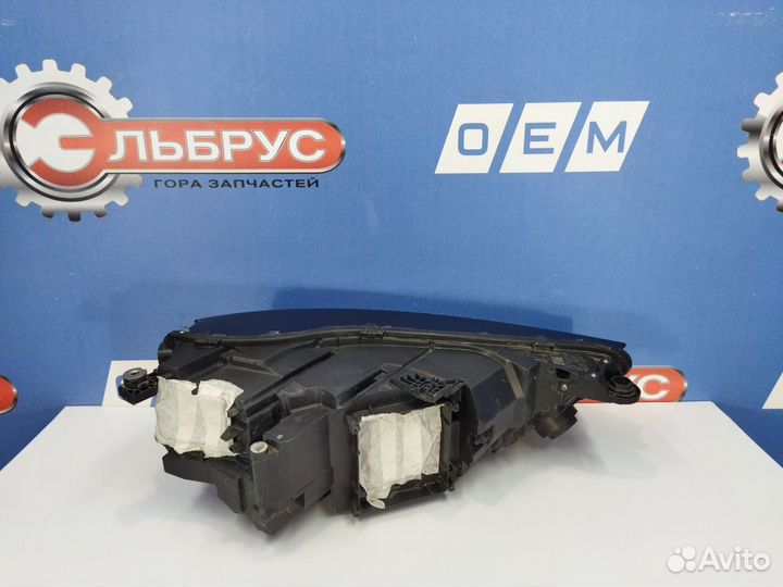 Фара левая Audi Q5