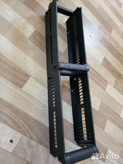 Подставка для дисков