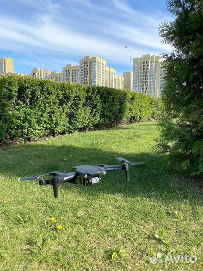 Дрон с камерой E88 Pro / E99 Pro / V4