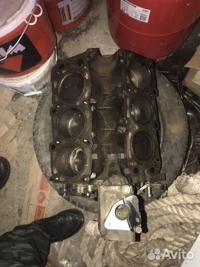 Запчасти на мицубиси паджеро2