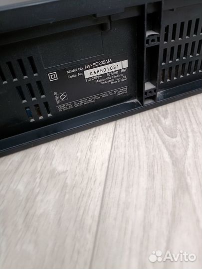 Продам Видеомагнитофон Panasonic NV-SD205