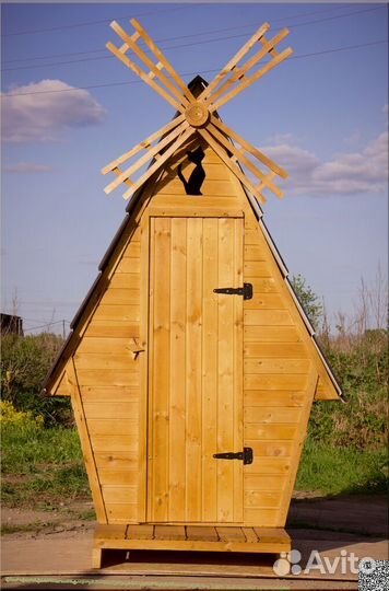 Дачный туалет деревянный KEY669