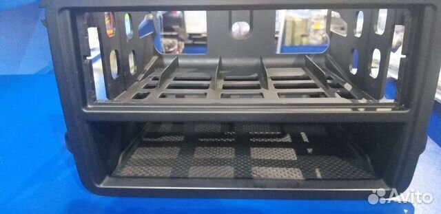 Рамка переходная VW 1din ориг 1k0857053