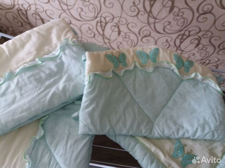 Бортики для кроватки