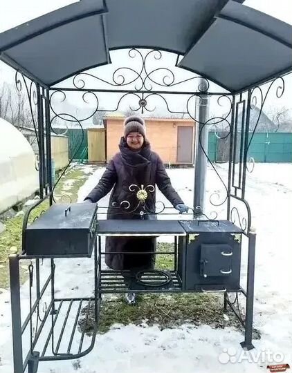 Беседка с мангалом