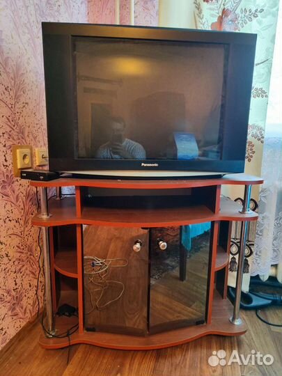 Тумба под телевизор