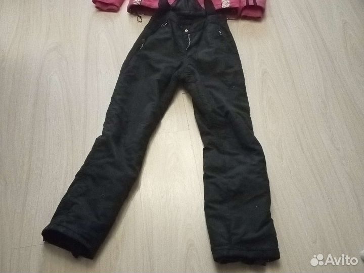 Горнолыжный костюм женский