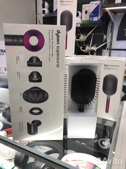 Набор расчесок Dyson Дайсон