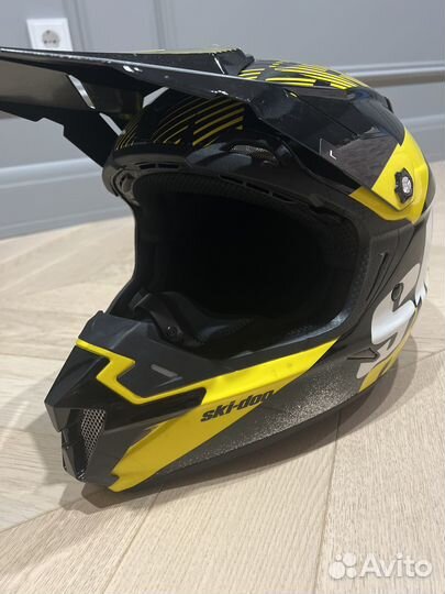Шлем Ski doo