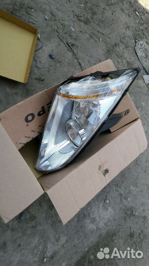 Фара форд фокус новая