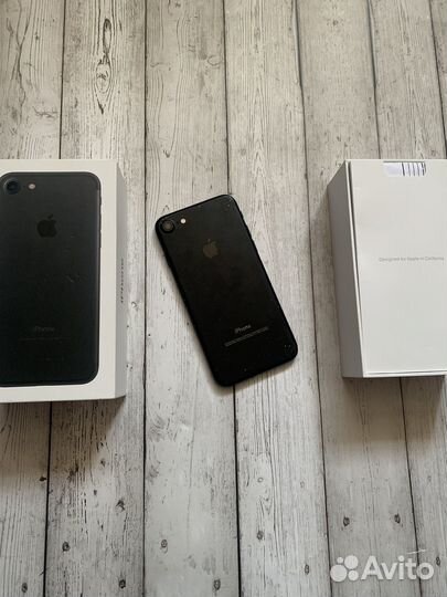 iPhone 7, 128 ГБ