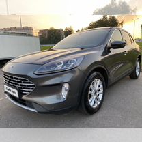 Ford Kuga 1.5 AT, 2020, 108 350 км, с пробегом, цена 2 150 000 руб.