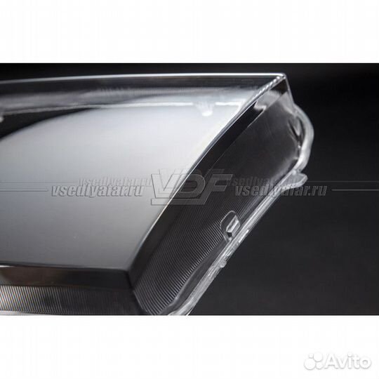 Стекло для фары Toyota Land Cruiser 100 (2005-2007