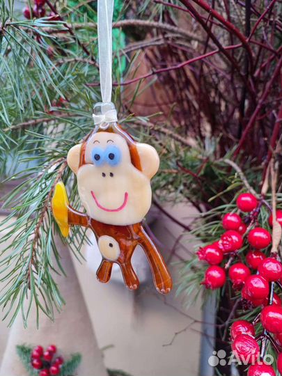 Обезьяна из стекла