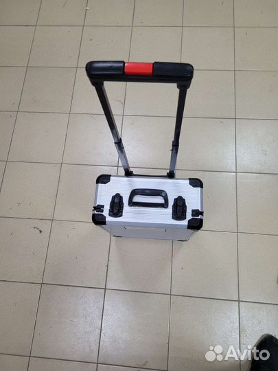 Инструменты 187 предметов в наборе с колесами