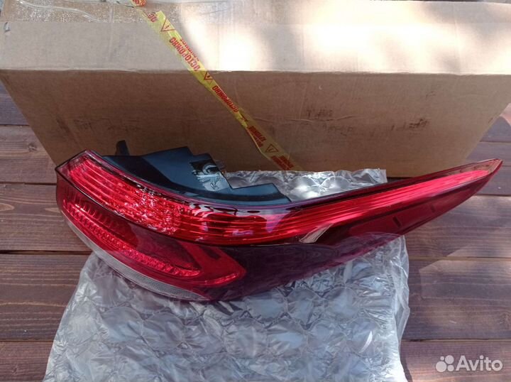 Фонарь задний правый Kia Rio 4 2017