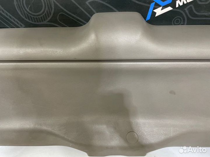 Обшивка крышки багажника Chevrolet Trailblazer