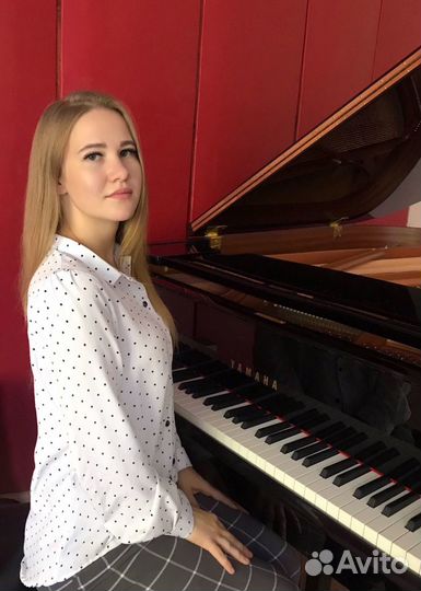 Преподаватель-репетитор фортепиано