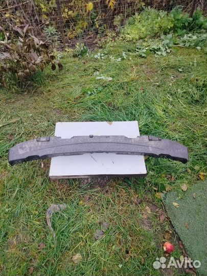 Наполнитель переднего бампера Пежо 3008