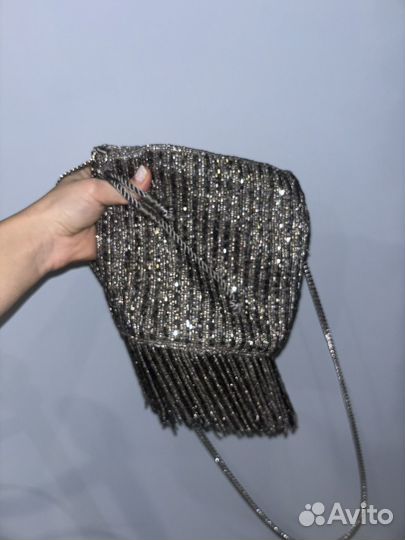 Сумка с пайетками pull and bear