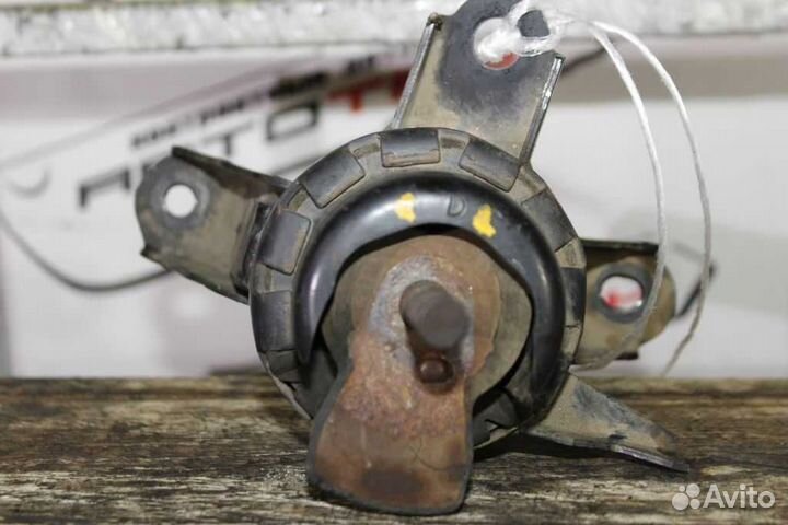 Подушка Двигатель mazda MPV lwfw AJ 2WD правая LD4