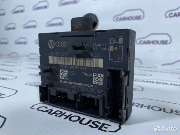 Блок управления дверьми передний правый Volkswagen