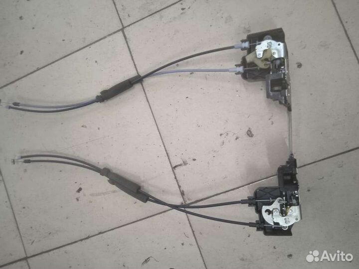 Дверные замки передние механические SsangYong