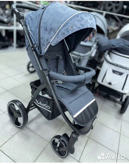 Прогулочная коляска новая