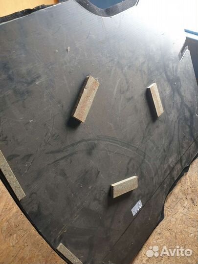 Подголовник