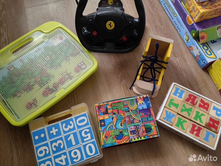 Много настольных игр